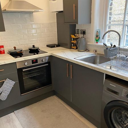 Bright & Modern Newly Refurb 2-Bed 2-Bath Whole Apartment Near Hyde Park & Kensington, Prime Paddington Location Zone 1 伦敦 外观 照片