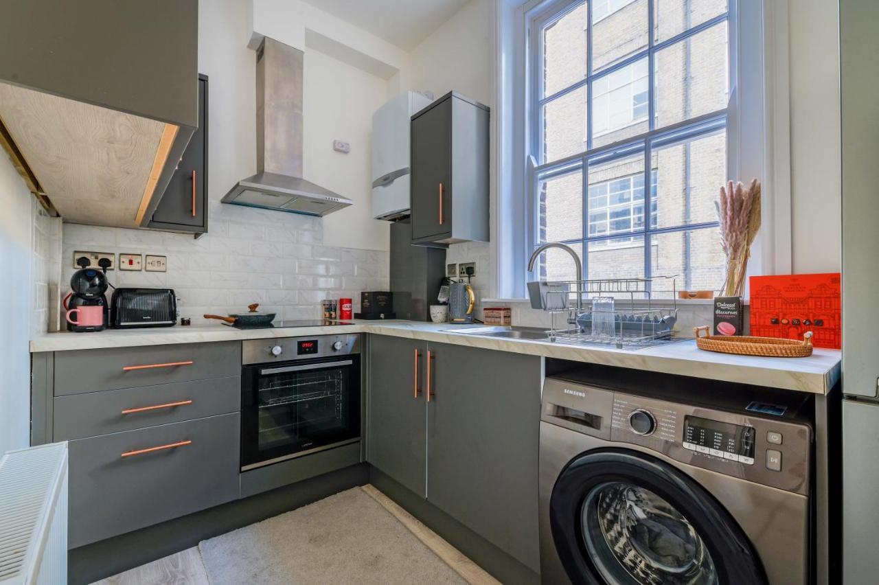 Bright & Modern Newly Refurb 2-Bed 2-Bath Whole Apartment Near Hyde Park & Kensington, Prime Paddington Location Zone 1 伦敦 外观 照片
